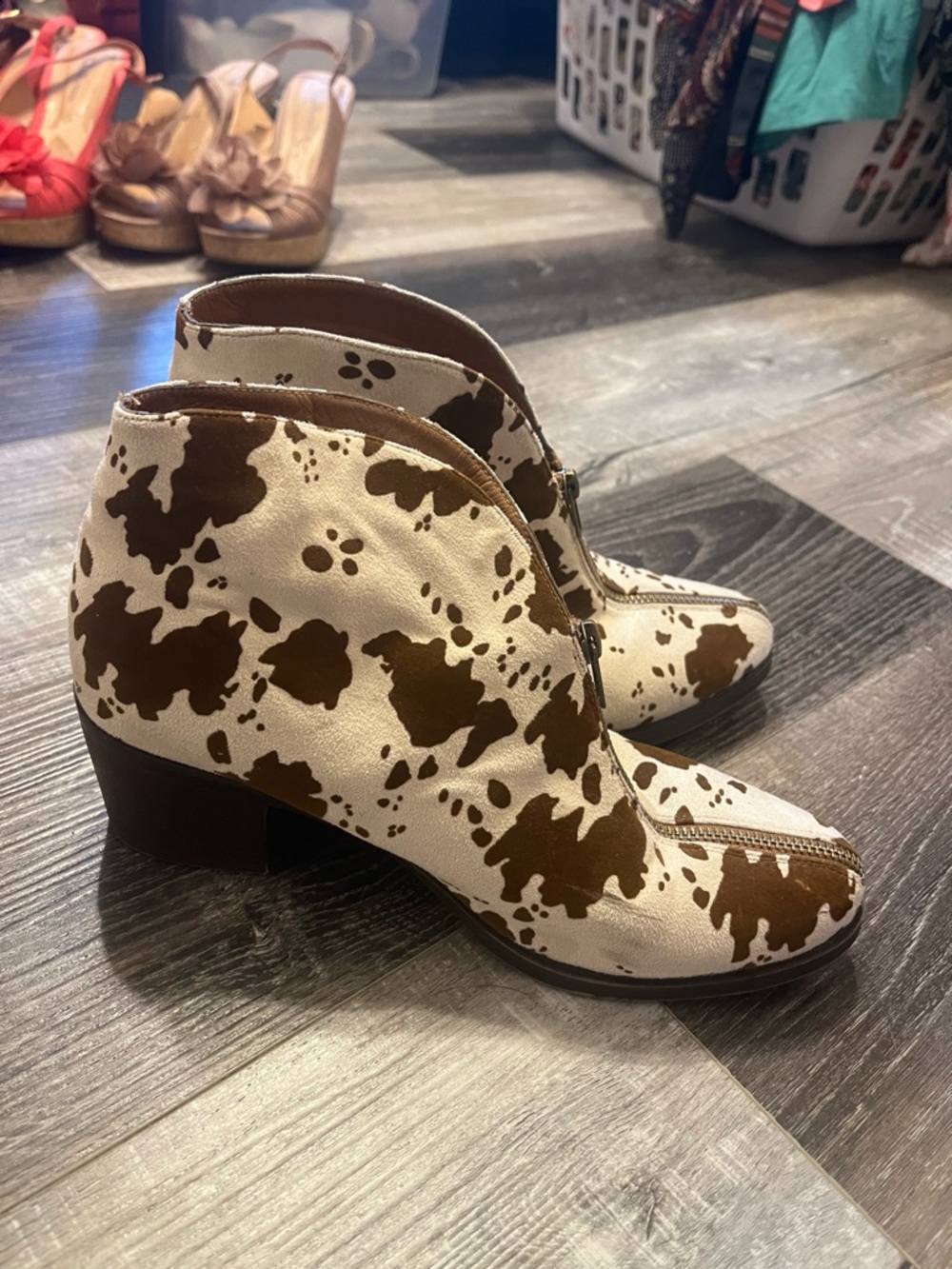 Pierre Dumas Cowprint Ankle Booties - White & Brown - Picture 2 of 5